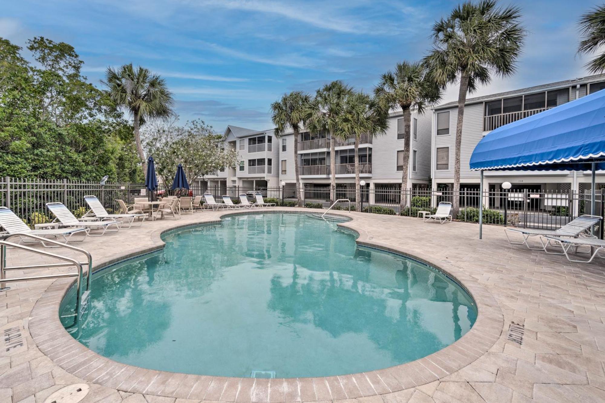Condo With Pool And Gulf Access On Anna Maria Island! 홈즈비치 외부 사진