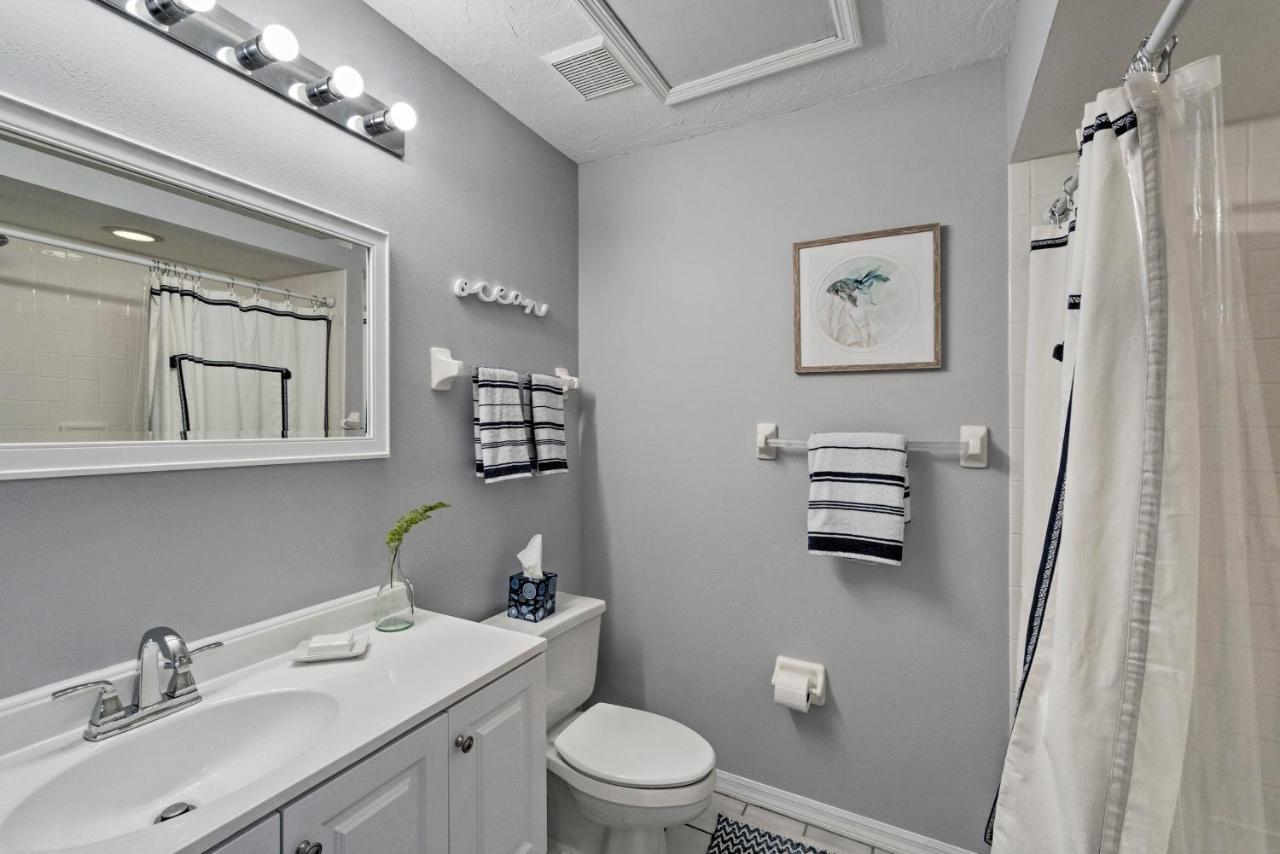 Condo With Pool And Gulf Access On Anna Maria Island! 홈즈비치 외부 사진